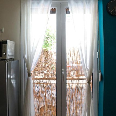 Filena'S Cozy Studio Атина Екстериор снимка