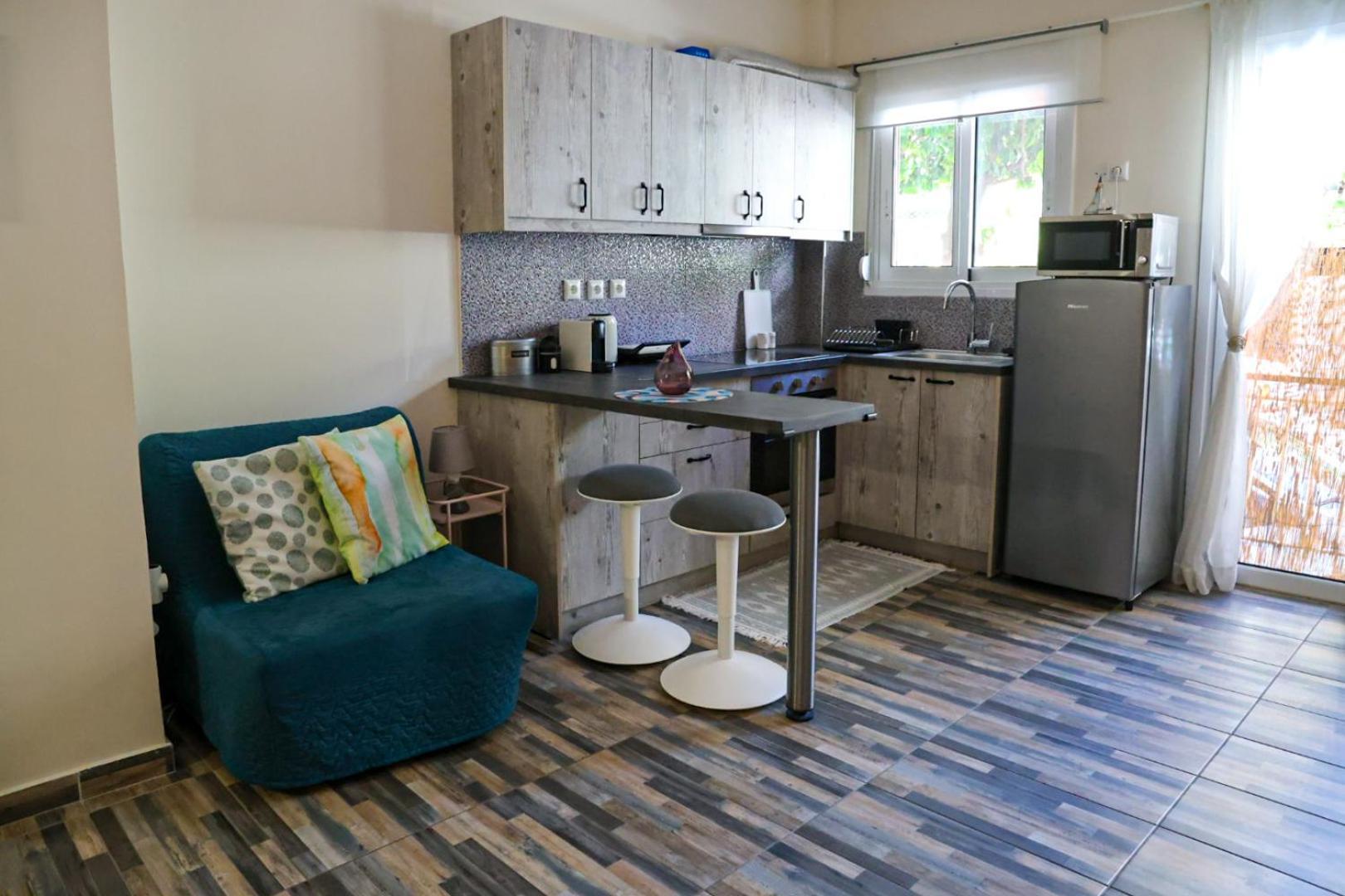 Filena'S Cozy Studio Атина Екстериор снимка